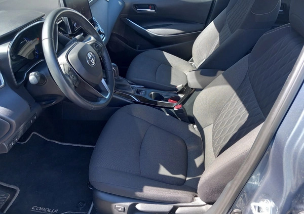 Toyota Corolla cena 100780 przebieg: 38980, rok produkcji 2022 z Lubraniec małe 379